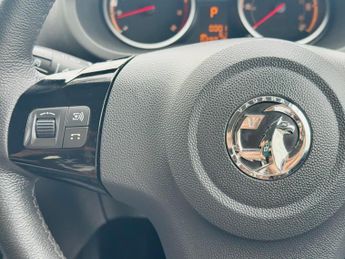 Vauxhall Corsa 1.4 16V SE Auto Euro 5 5dr