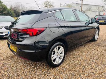 Vauxhall Astra 1.4i Design Euro 6 5dr
