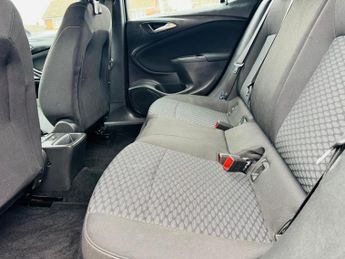 Vauxhall Astra 1.4i Design Euro 6 5dr