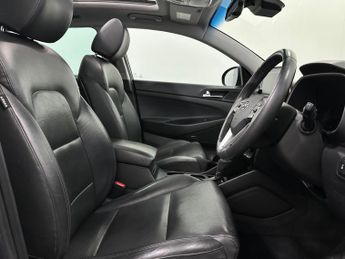 Hyundai TUCSON 2.0 CRDi Premium SE Auto 4WD Euro 6 (s/s) 5dr