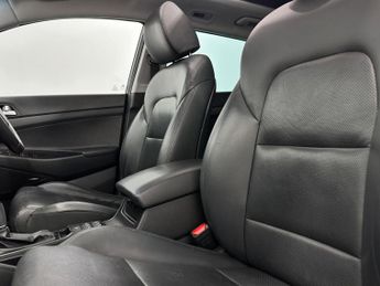 Hyundai TUCSON 2.0 CRDi Premium SE Auto 4WD Euro 6 (s/s) 5dr