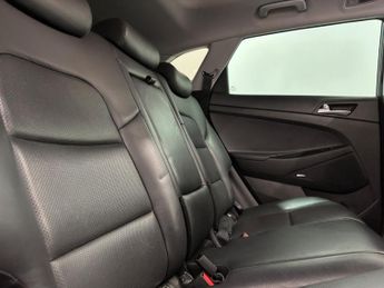 Hyundai TUCSON 2.0 CRDi Premium SE Auto 4WD Euro 6 (s/s) 5dr