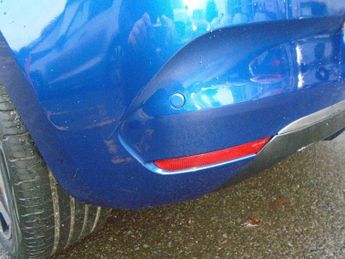 Renault Clio 1.6 E-TECH Techno Auto Euro 6 (s/s) 5dr