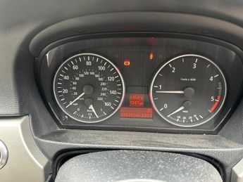 BMW 3 Series 2.0 320d SE Touring Auto Euro 4 5dr