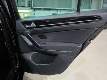 Volkswagen Golf SV 1.4 TSI ACT GT DSG Euro 6 (s/s) 5dr