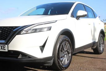 Nissan Qashqai 1.3 DIG-T MHEV Acenta Premium XTRON Euro 6 (s/s) 5dr