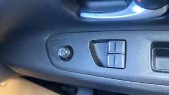 Toyota Aygo X 1.0 VVT-i Pure x-shift Euro 6 (s/s) 5dr