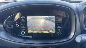 Toyota Aygo X 1.0 VVT-i Pure x-shift Euro 6 (s/s) 5dr