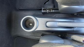 Toyota Aygo X 1.0 VVT-i Pure x-shift Euro 6 (s/s) 5dr