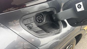 Toyota C-HR 2.0 VVT 13.6kWh Design CVT Euro 6 (s/s) 5dr