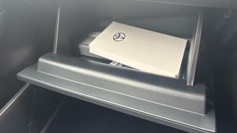 Toyota C-HR 2.0 VVT 13.6kWh Design CVT Euro 6 (s/s) 5dr