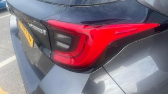 Toyota Yaris 1.5 VVT-h Design E-CVT Euro 6 (s/s) 5dr