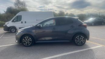 Toyota Yaris 1.5 VVT-h Design E-CVT Euro 6 (s/s) 5dr