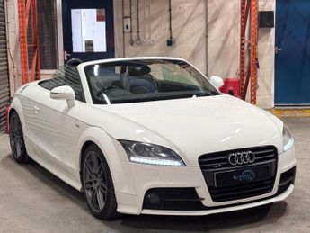Audi TT 2.0 TDI Black Edition Roadster S Tronic quattro Euro 5 2dr