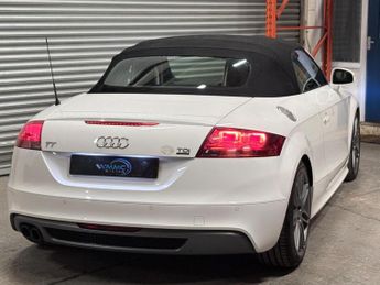Audi TT 2.0 TDI Black Edition Roadster S Tronic quattro Euro 5 2dr