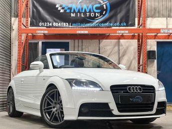 Audi TT 2.0 TDI Black Edition Roadster S Tronic quattro Euro 5 2dr