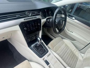 VOLKSWAGEN PASSAT 1.4 TSI GTE Estate 5dr Petrol Plug-in Hybrid DSG Euro 6 (s/s) (2