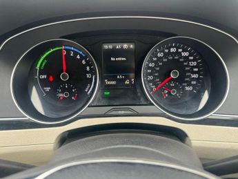 VOLKSWAGEN PASSAT 1.4 TSI GTE Estate 5dr Petrol Plug-in Hybrid DSG Euro 6 (s/s) (2