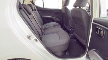 Hyundai i10 1.2 Active Hatchback 5dr Petrol Auto Euro 5 (85 bhp)