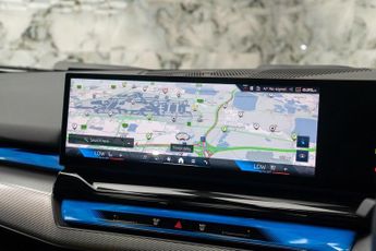 BMW i5 M60 83.9kWh Auto xDrive 4dr