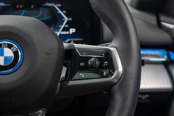 BMW i5 M60 83.9kWh Auto xDrive 4dr