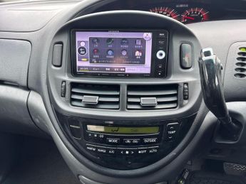 Toyota Estima 8 seater 3.0v6