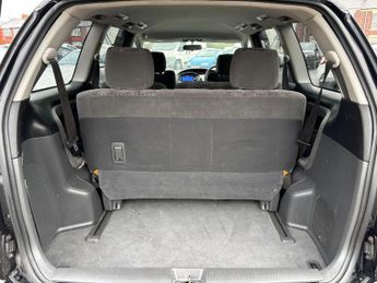 Toyota Estima 8 seater 3.0v6