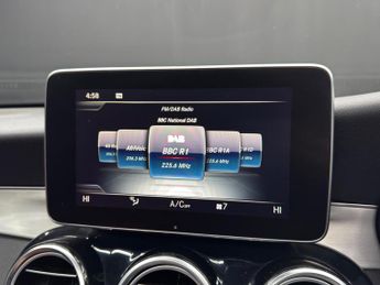 Mercedes-Benz GLC 2.1 GLC220d AMG Line (Premium Plus) Coupe G-Tronic 4MATIC Euro 6