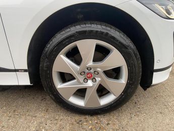 Jaguar I-PACE 400 90kWh SE Auto 4WD 5dr