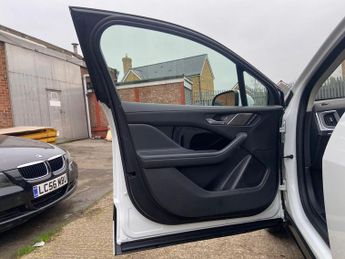 Jaguar I-PACE 400 90kWh SE Auto 4WD 5dr