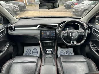 MG MG ZS 72.6kWh Trophy Long Range Auto 5dr