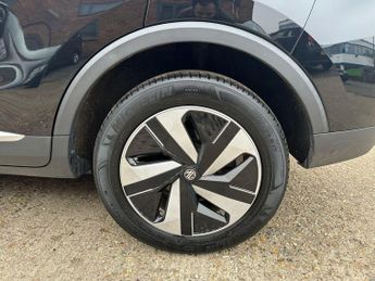 MG MG ZS 72.6kWh Trophy Long Range Auto 5dr