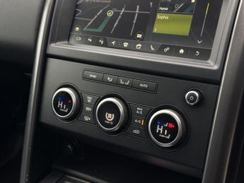 Land Rover Discovery 3.0 SD V6 Landmark Edition Auto 4WD Euro 6 (s/s) 5dr