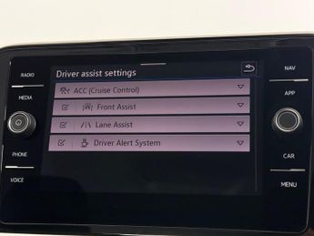 Volkswagen T-Roc 1.5 TSI Life DSG Euro 6 (s/s) 5dr