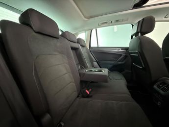 Volkswagen Tiguan 2.0 TSI SEL DSG 4Motion Euro 6 (s/s) 5dr