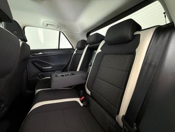 Volkswagen T-Roc 1.5 TSI EVO SEL DSG Euro 6 (s/s) 5dr