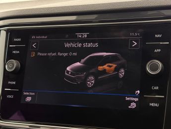 Volkswagen T-Roc 1.5 TSI EVO SEL DSG Euro 6 (s/s) 5dr