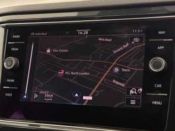 Volkswagen T-Roc 1.5 TSI EVO SEL DSG Euro 6 (s/s) 5dr