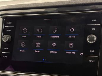 Volkswagen T-Roc 1.5 TSI EVO SEL DSG Euro 6 (s/s) 5dr