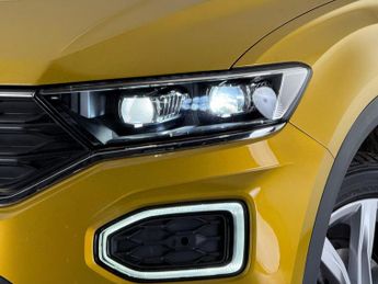 Volkswagen T-Roc 1.5 TSI EVO SEL DSG Euro 6 (s/s) 5dr