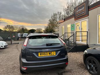 Ford Focus 1.6 Zetec 5dr