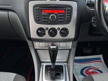 Ford Focus 1.6 Zetec 5dr