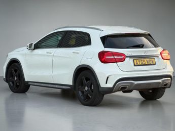 Mercedes-Benz GLA 2.1 GLA200d AMG Line (Premium) SUV 5dr Diesel 7G-DCT 4MATIC Euro