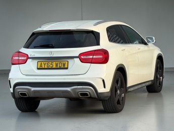 Mercedes-Benz GLA 2.1 GLA200d AMG Line (Premium) SUV 5dr Diesel 7G-DCT 4MATIC Euro