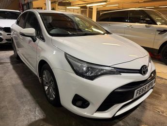 Toyota Avensis 1.6 D-4D Business Edition Euro 6 (s/s) 4dr