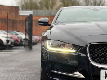 Jaguar XE 2.0d R-Sport Auto Euro 6 (s/s) 4dr