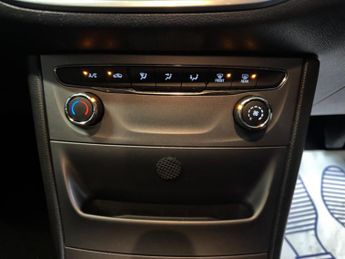 Vauxhall Astra 1.0i Turbo ecoFLEX Design Euro 6 (s/s) 5dr