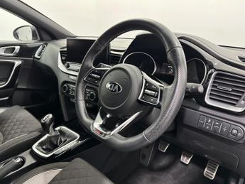 Kia Ceed 1.6 CRDi MHEV GT-Line Euro 6 (s/s) 5dr