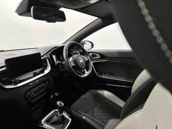 Kia Ceed 1.6 CRDi MHEV GT-Line Euro 6 (s/s) 5dr