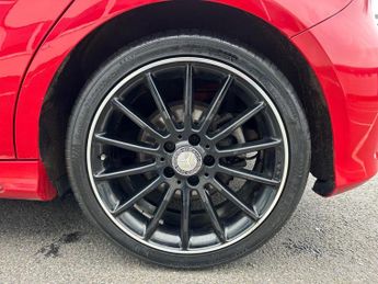 Mercedes-Benz A Class 1.6 A200 AMG Line 7G-DCT Euro 6 (s/s) 5dr